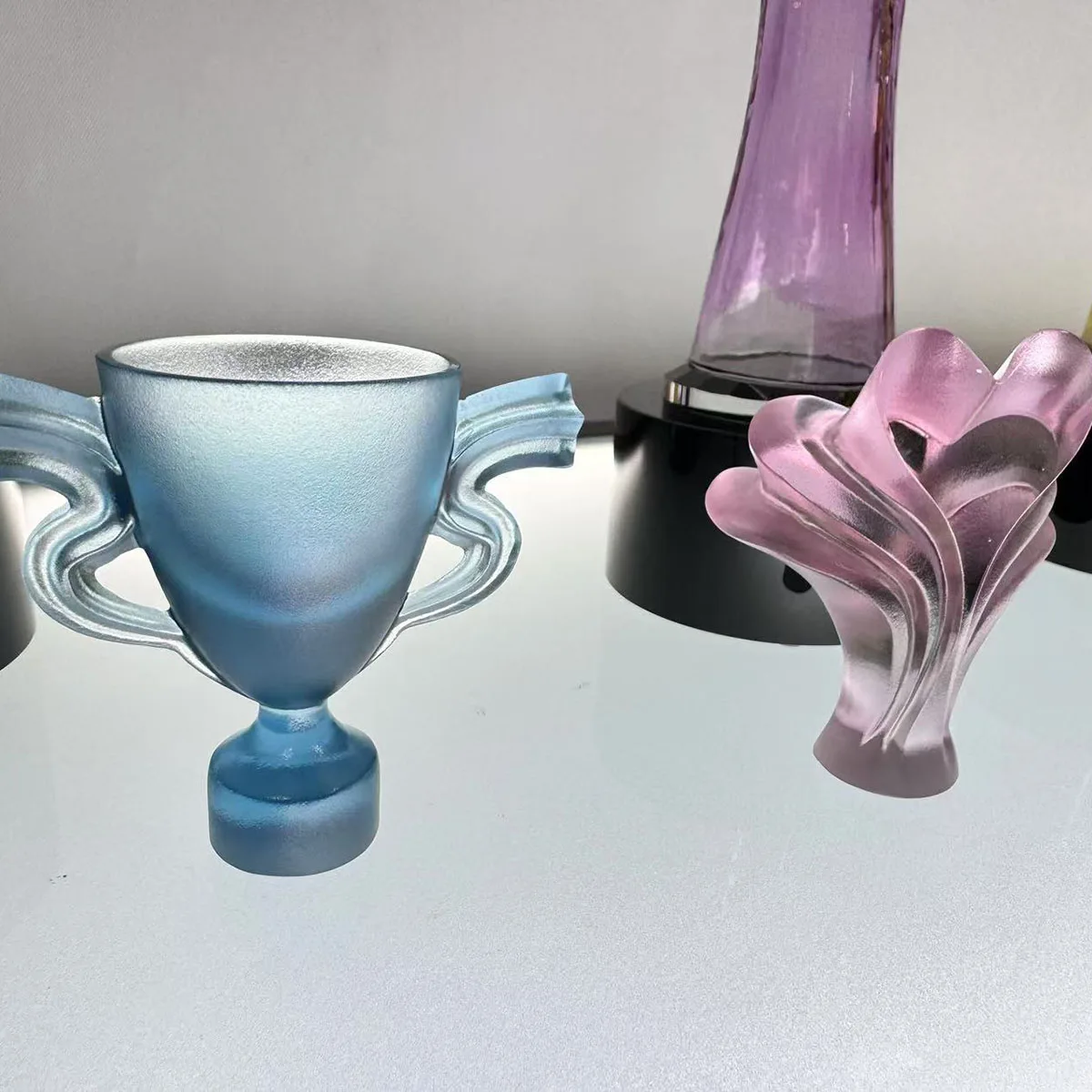 wholesale Custom gift solid metal crystal high grade liuli crystal trophy glass trophy award souvenirs gifts