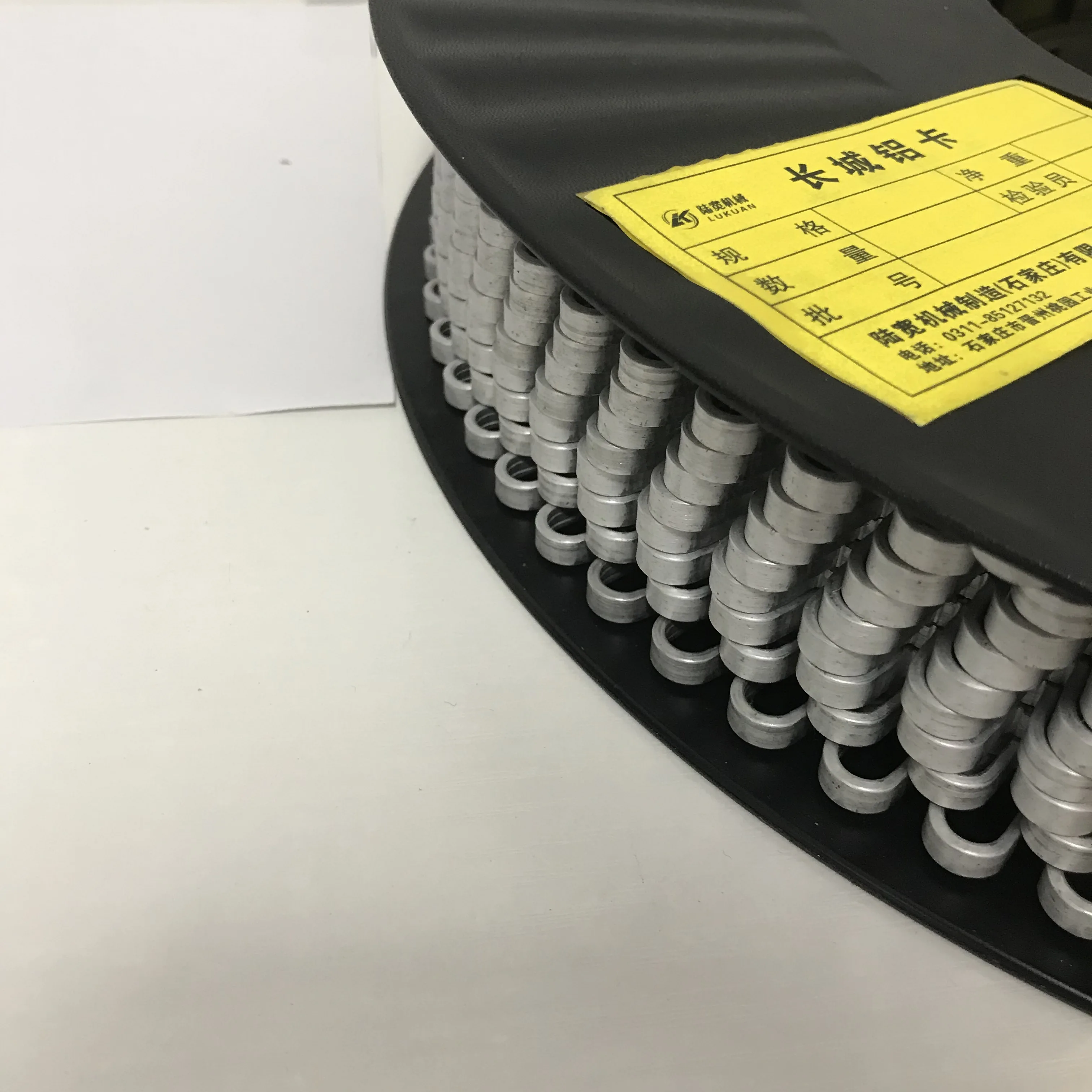 L09-175 Great wall shaped clips for r clip machine