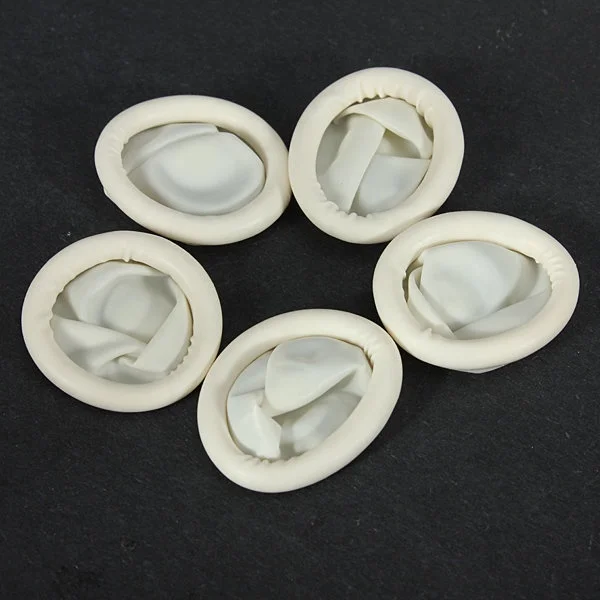 100Pcs Nail Art Latex Rubber Finger Cots Protector Gloves Powder