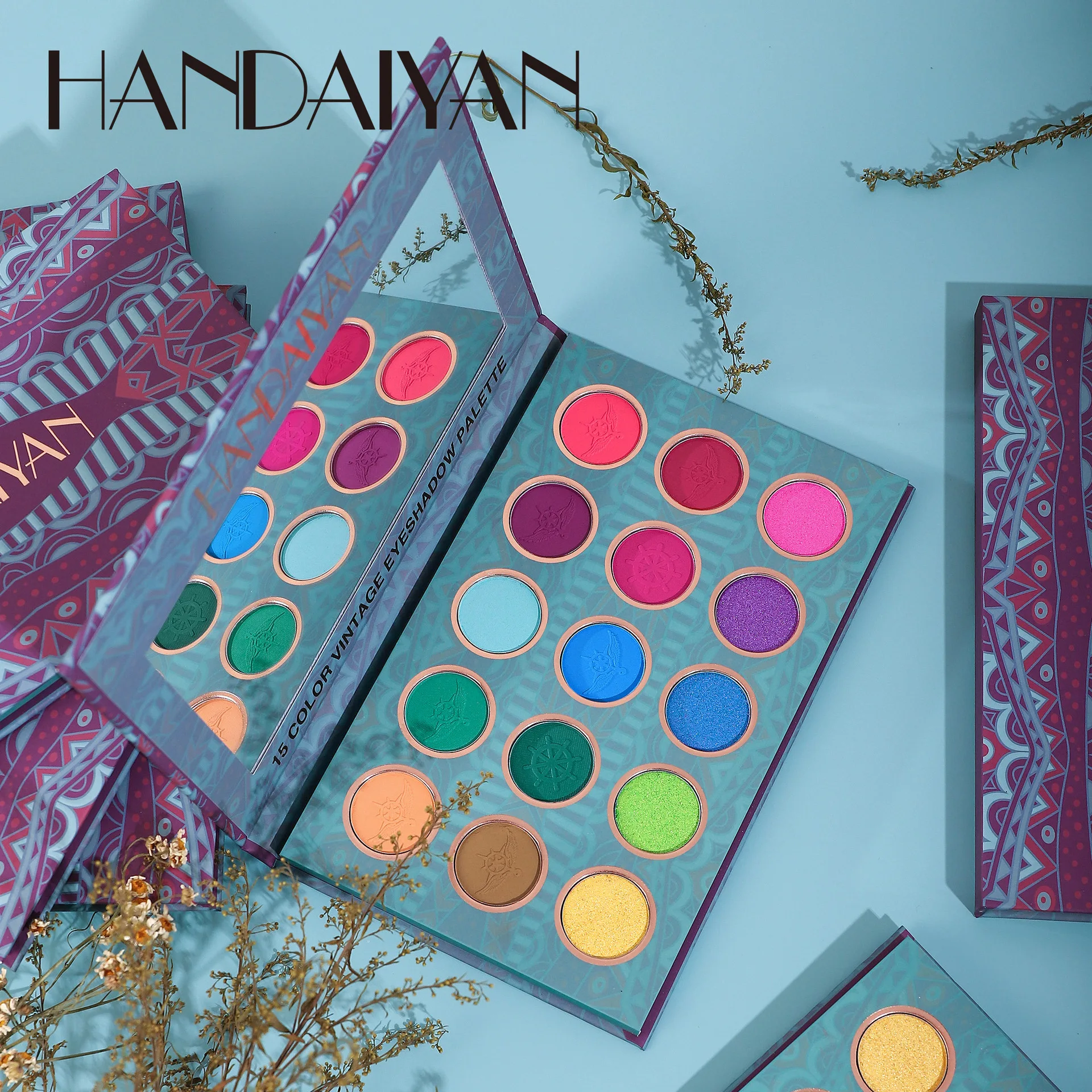 Handaiyan facial cosmetics makeup products Vintage Exquisite Eyeshadow Palette With mirror 15 colors