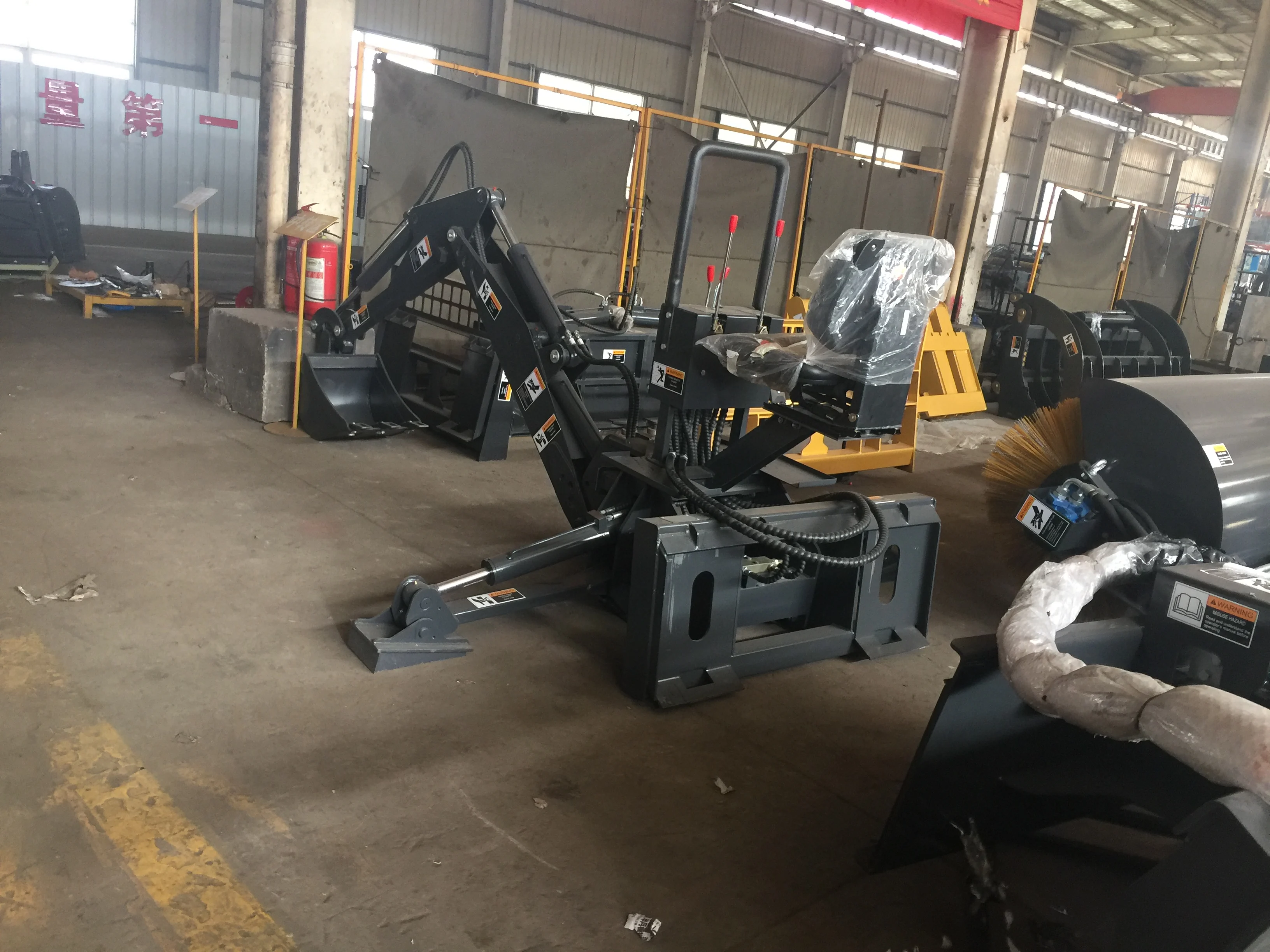 2021 Hot Sale Skid Steer Loader XT740 China brand new skidsteer loader with spare parts price