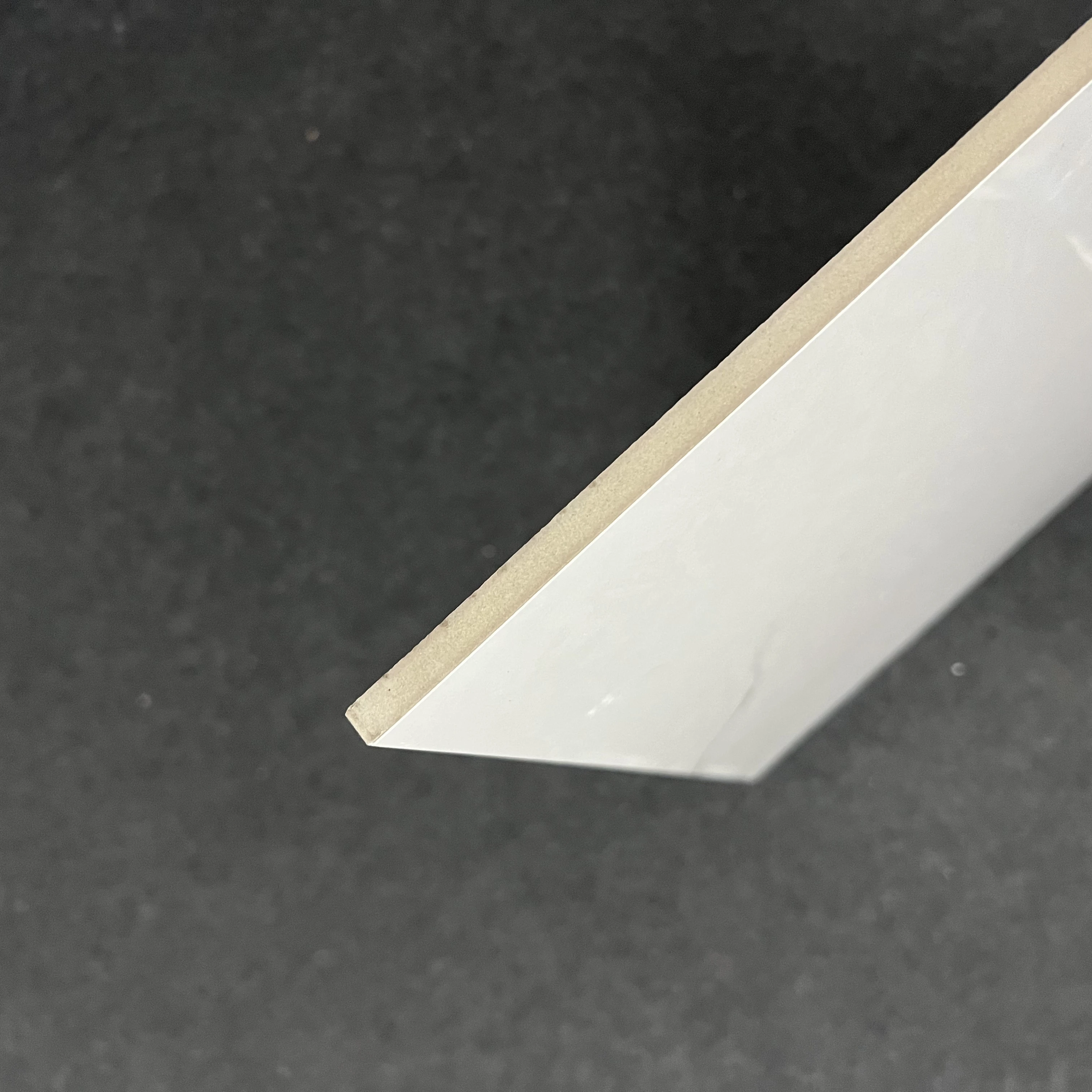 Мягкая полированная и глянцевая поверхность настенная плитка