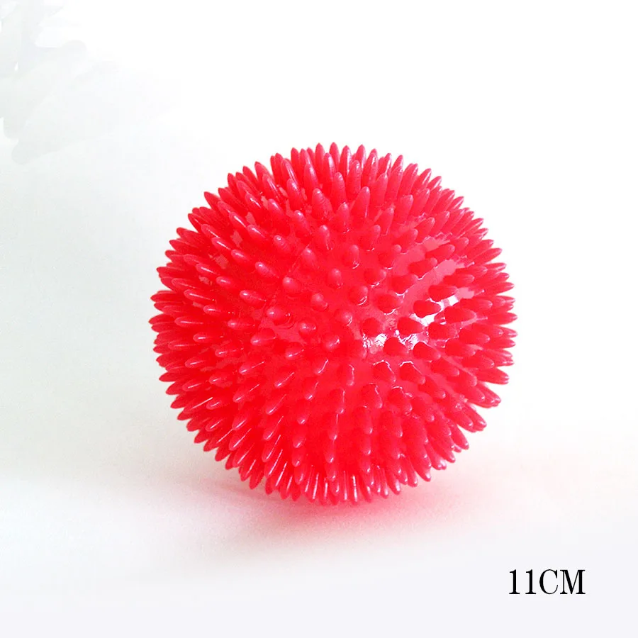 4.5 Squeaky Dog Ball for Small Medium Large Dogs Dog Toys for Aggressive Chewers Spike Ball Toys for Clean Teeth and Training