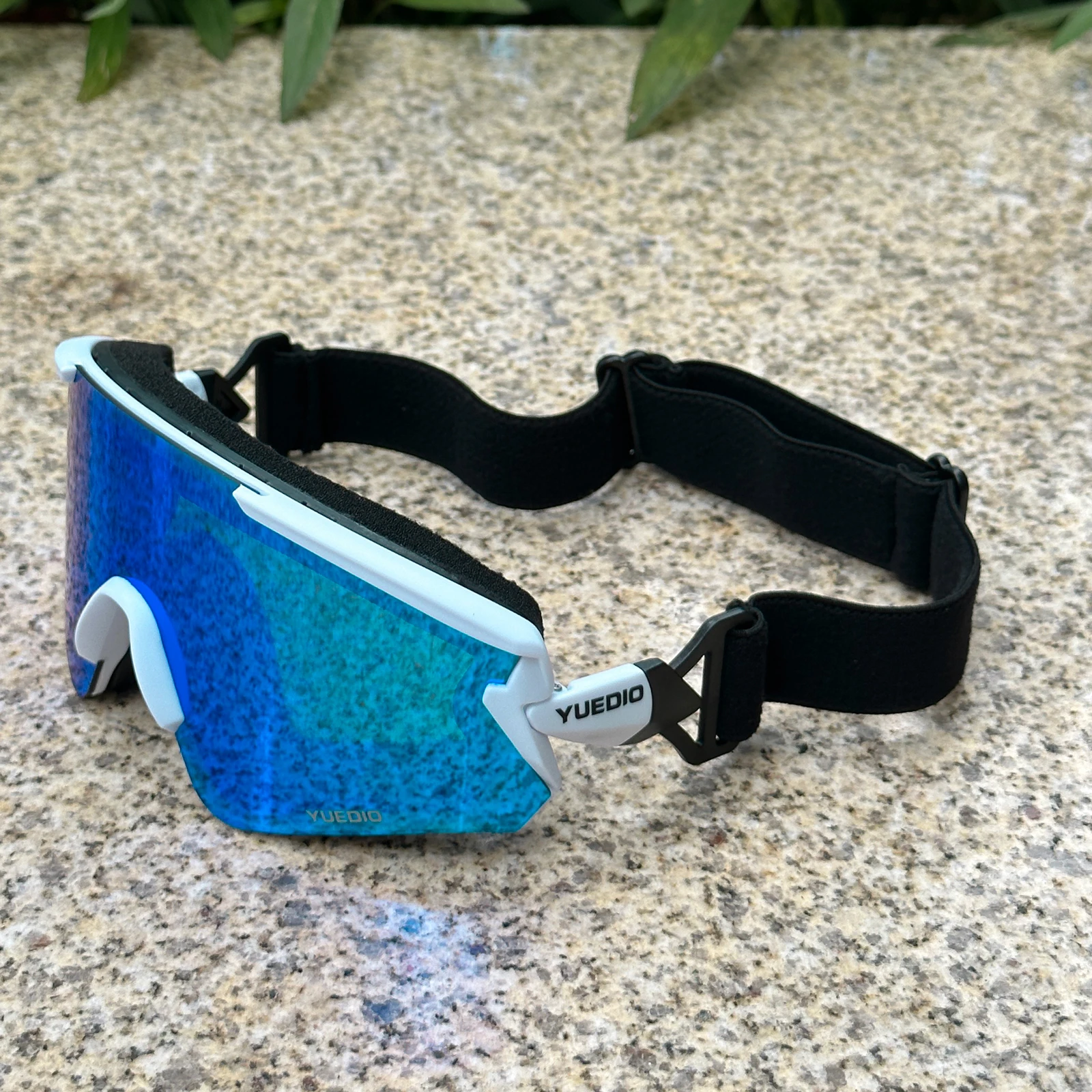 Custom Multifunctional Ski Motorcycle Goggles Anti-Fog Lenses Interchangeable Temples Strap Dual Layer Coated &Yellow Lenses