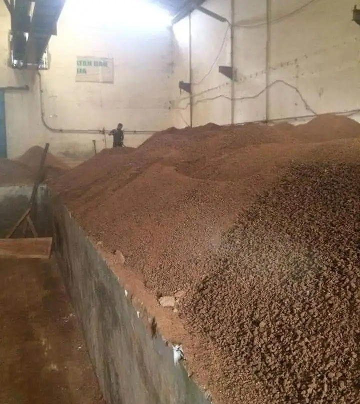 Palm Kernel Cake Wheat Bran a Grade 25KG & 35KG Packaging Vegetable Powder for Animal Feed Full Fat Soybean Meal 3 Admixture (%)
