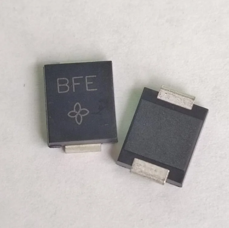 Горячее надувательство SMCJ18A-E3/57T Телевизоры диода 18VWM 29.2VC DO214AB SMCJ18A
