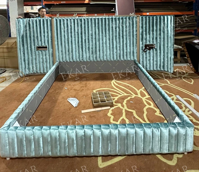 New design Champagne Gold King Size Luxury Bed - Modern designer bed with Wide Screen Headboard