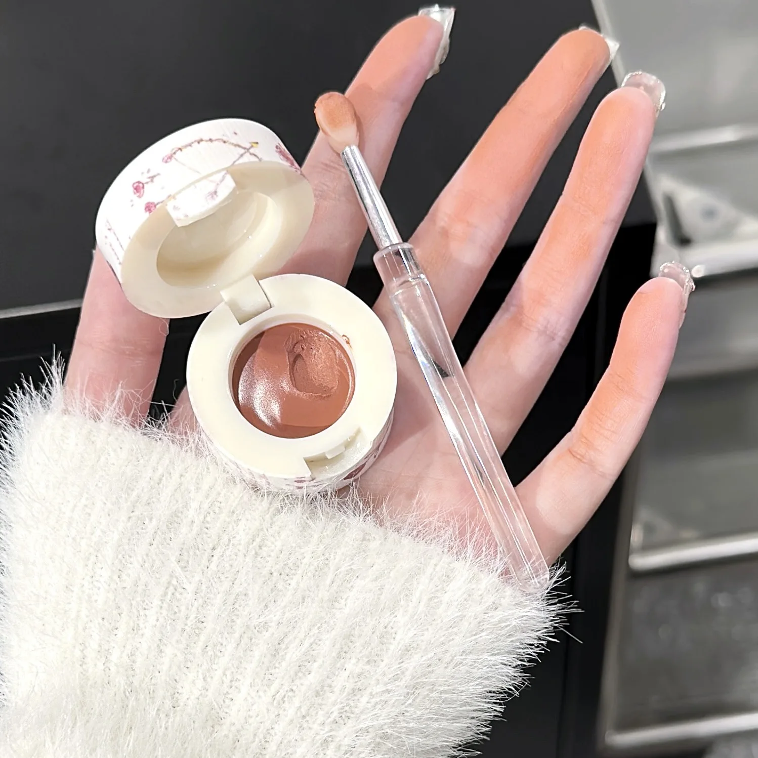 Canned matte mousse lip mud with brush multi-role velvet lip glaze with low saturation tone jar muddy lipstick blush cream