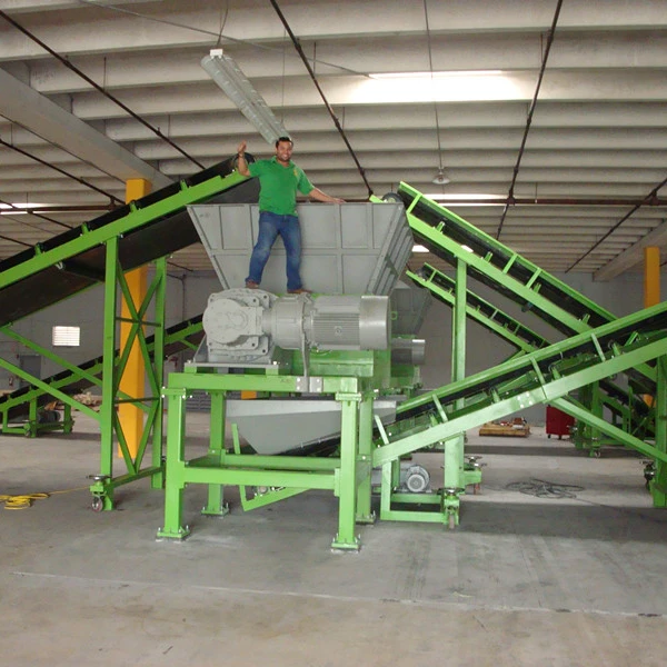 plastic shredding and crushing TV  computer, refrigerator washer machine plastic boards