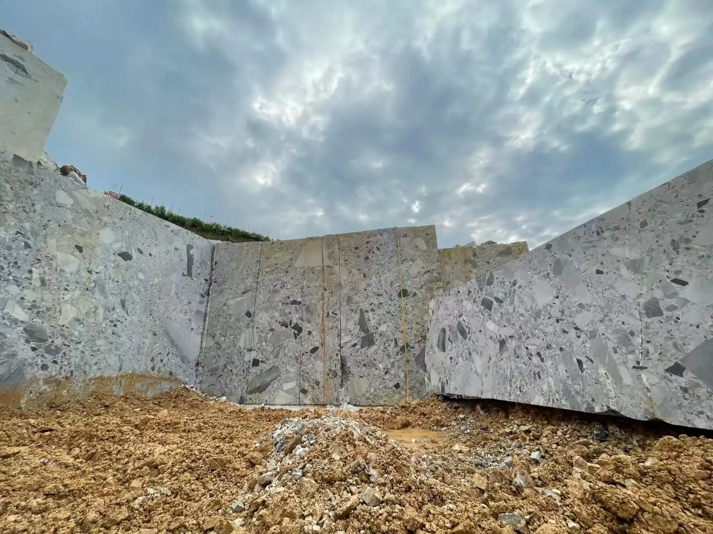 Natural Breccia Grey Terrazzo Marble Calacatta Grey Panda Grey Marble Slabs With Big Grain Veins Pattern