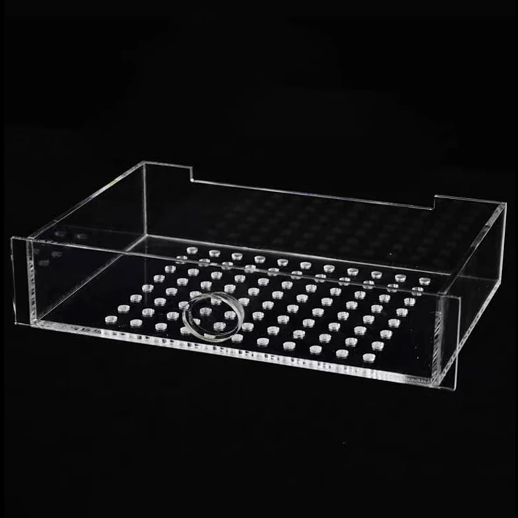 Assembled acrylic isolation box Aquarium fish tank breeding incubator Multifunctional hanging sucker