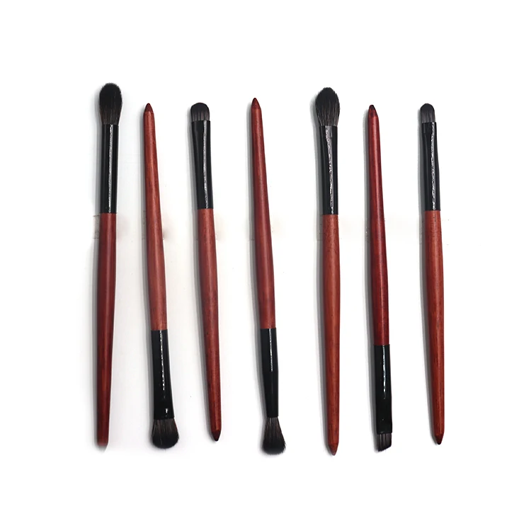 High End Silver Flat Shaped Logo Natural Cute Cruelty Free Makeup Brush Set