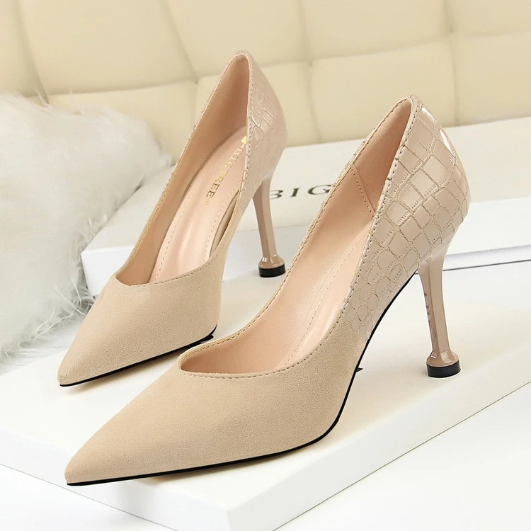 Simple Ladies Suede Stitching Snake Print Personality Women Pumps 9cm Stiletto Nail Pointed Toe High Heels
