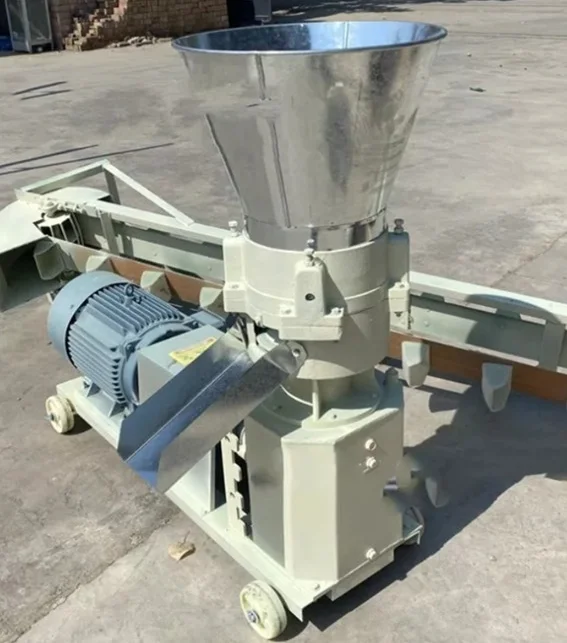 1000+kg/h Farms Small Manual Pellet Mill Machine Poultry Livestock Pig Feed Household Manual Pelletizer Engine Motor Gear Core
