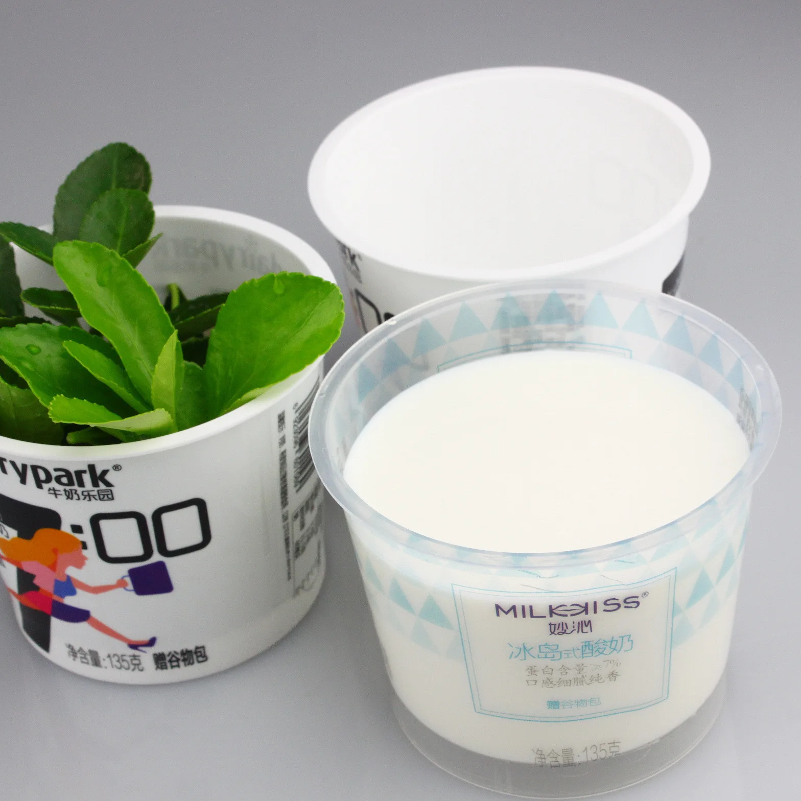 Durable Automatic Plastic Cup Thermoforming Machine With Cup Blowing System