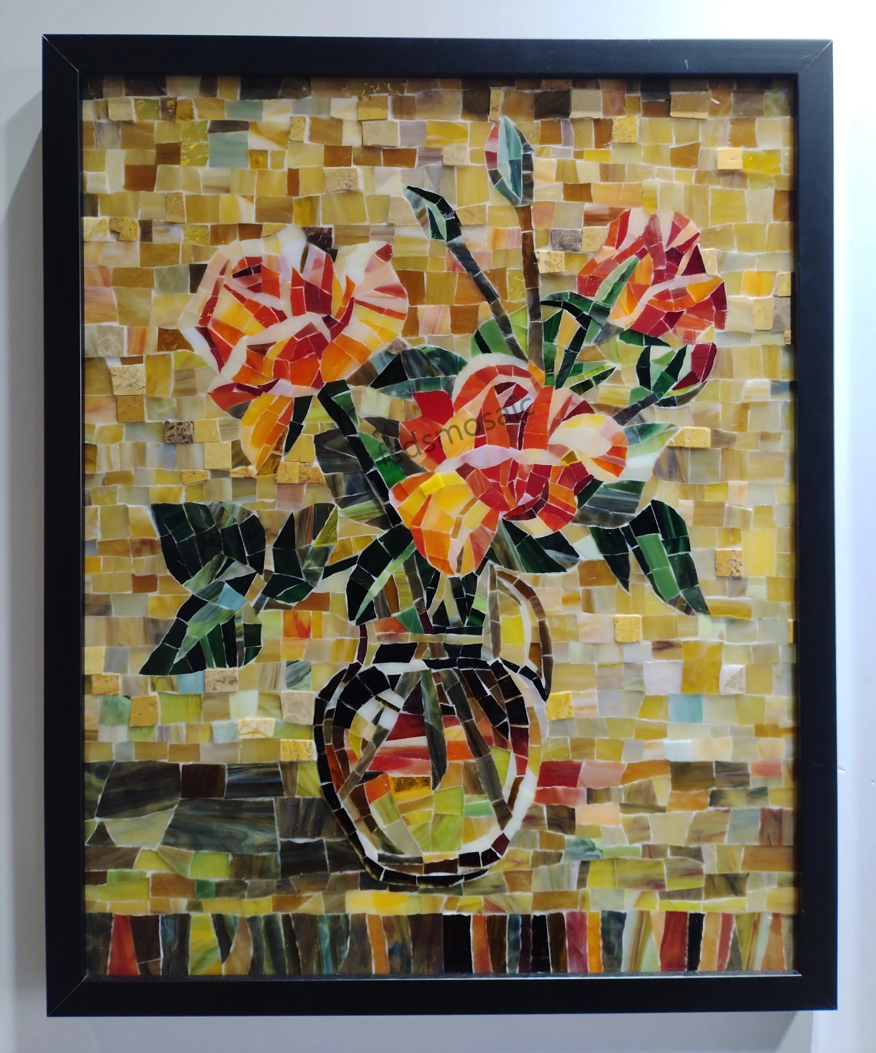 Customized Century Glass Mosaic Modern Handmade Lotus Artistic 4mm Thickness Parquet Design for Interior Wall Decor