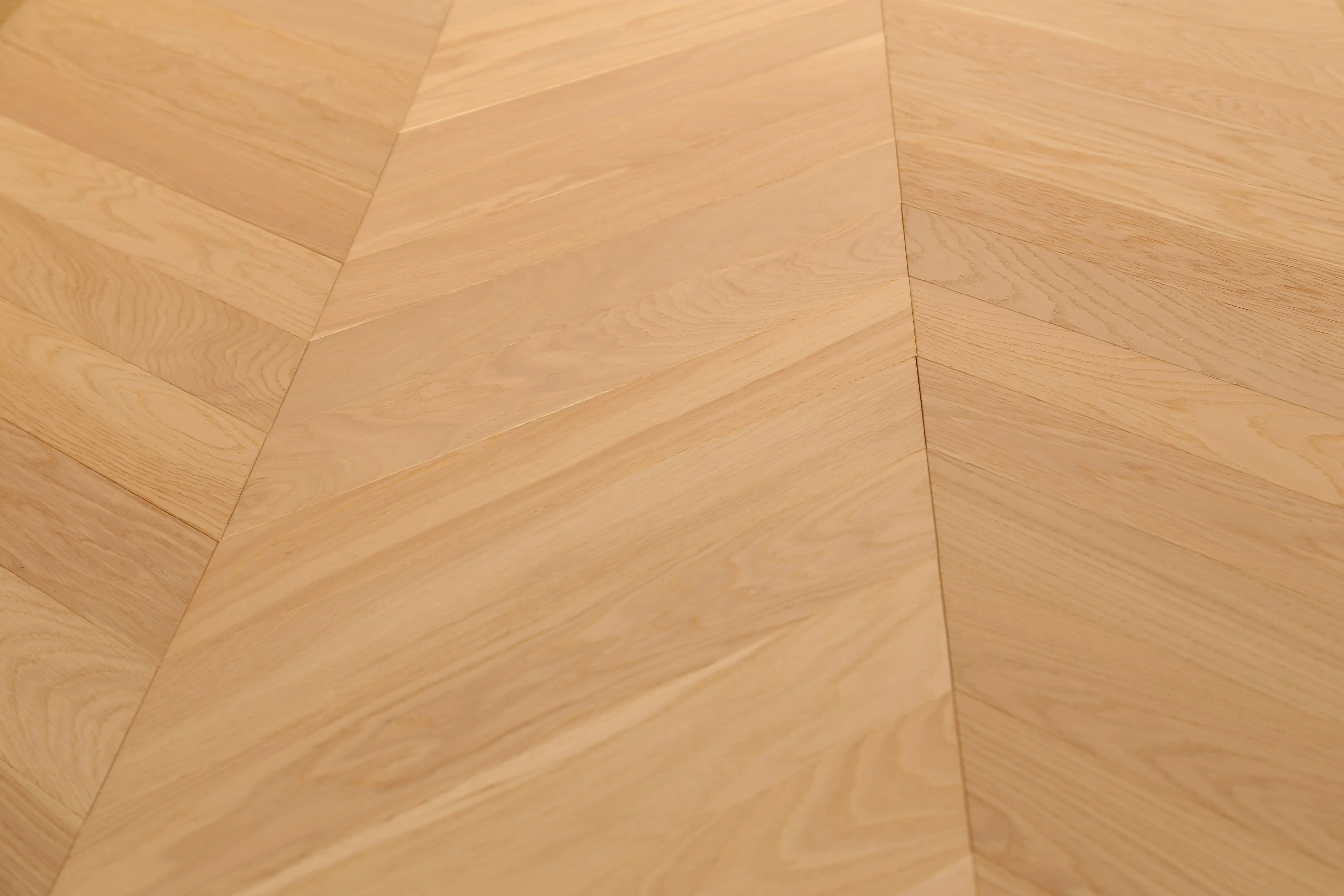 [ Name: Champagne ] Chevron white oak 3-layer engineered wood flooring