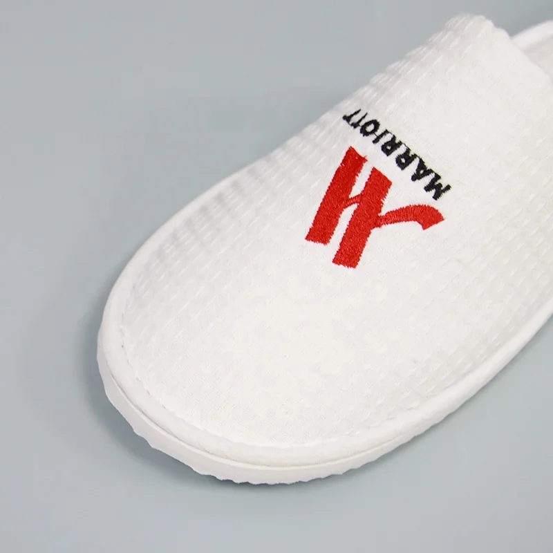 hot selling hotel disposable slippers customize hotel shoes 5 star hotel amenities