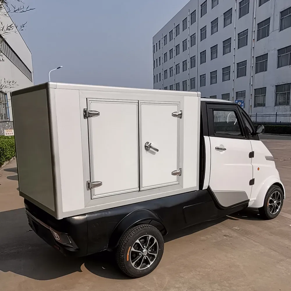 Runhorse EEC L7e electric 4wd mini utility truck