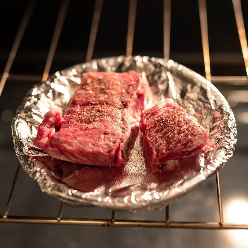 Wholesale Household Foil Aluminum Rolls 200ft Paper Food Aluminum Foil Rolls for Kitchen in China