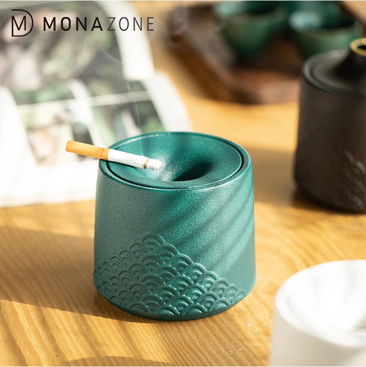 MONAZONE Xiangyun Pattern Anti-ash Ceramic Ashtray Office Large Capacity Easy Clean Ashtray Home Decoration Vase