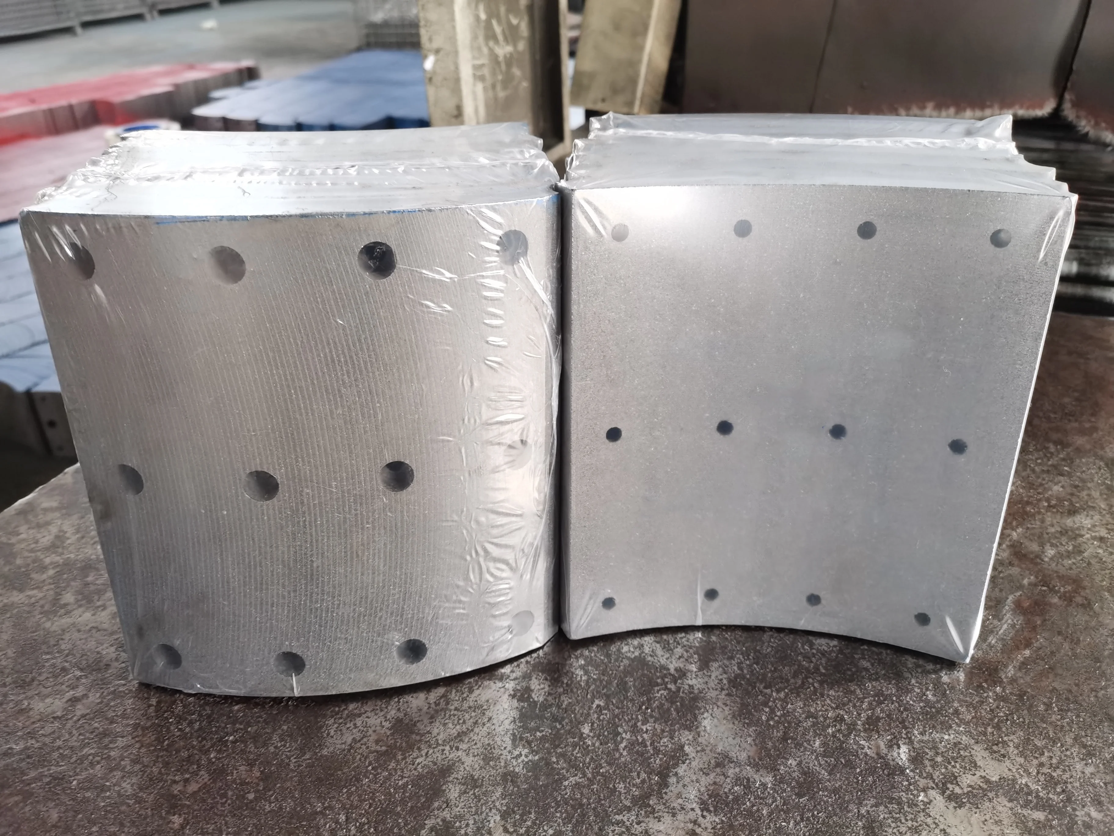 Hualian brand High Quality Truck Auto Car Accessories American Auto Truck Parts Vol vo Brake Lining 19938/19939/19940