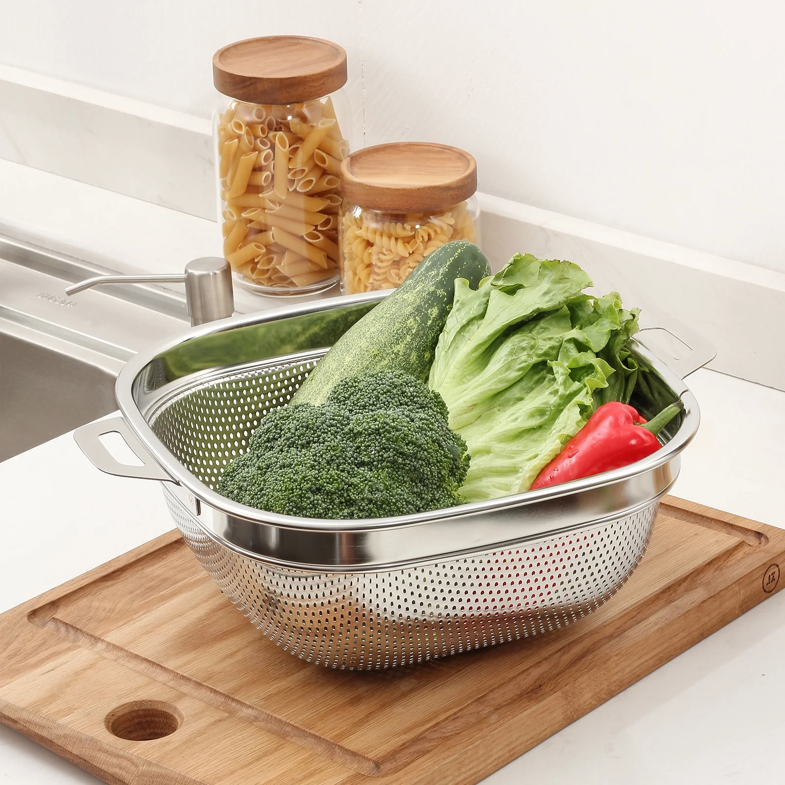 MD Amazon Hot Sale Factory Price Stainless Fine Mesh Colander Basket Strainer for Fruit Draining Washing 6 Sizes 2mm Holes 5qts