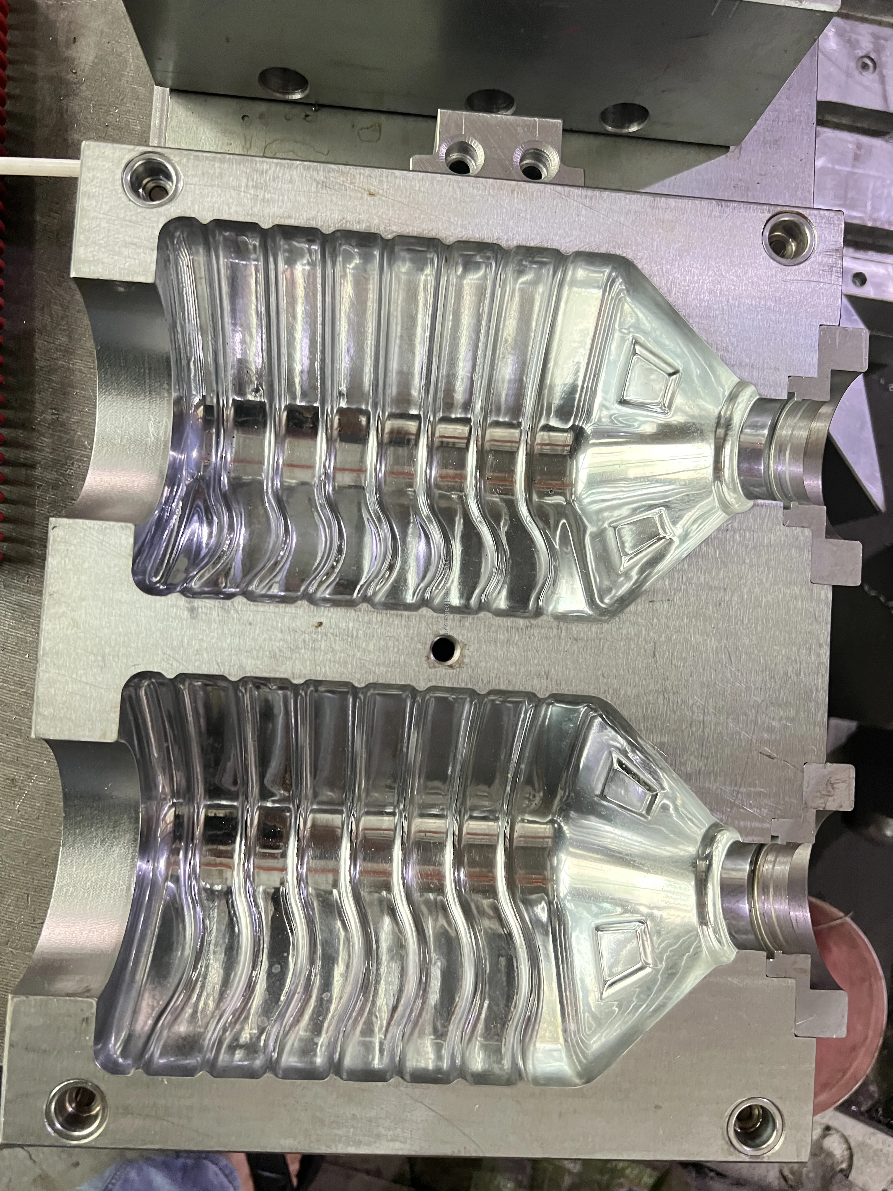 bottle mould