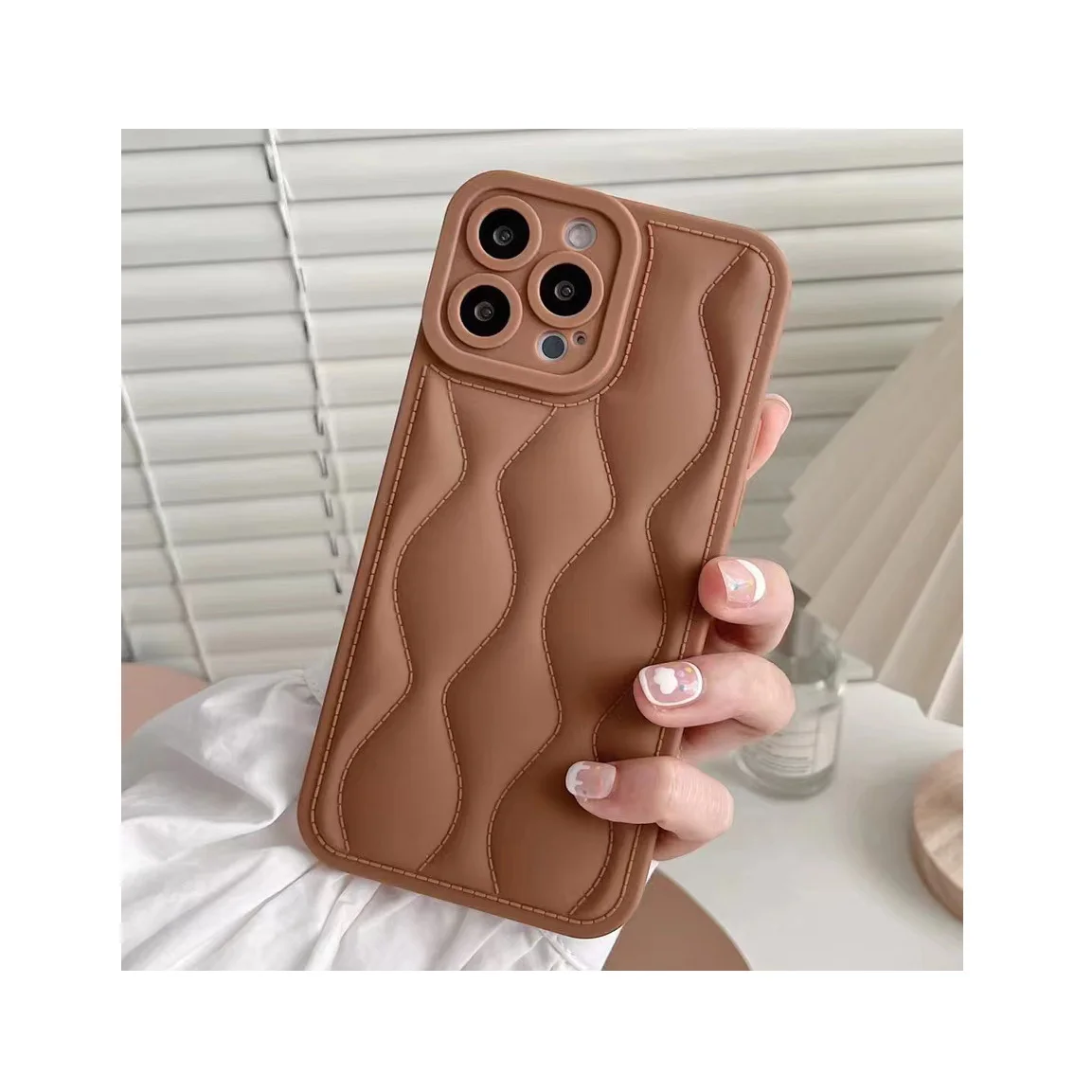 Spongy Down Jacket Phone Cover Wholesale Puffer Phone Case TPU Silicone Case for iPhone 7 8 X/XS/XR/XS MAX/11/12/13 Pro Max