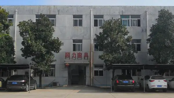 Modern Queen Size Up-holstered Light Grey Leather Bed With Drawer