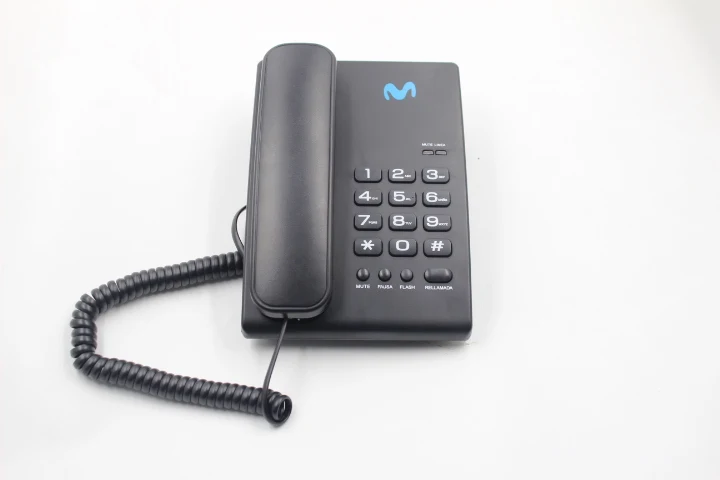 2022 Hot selling New basic landline corded telephone office analog phone with low cost