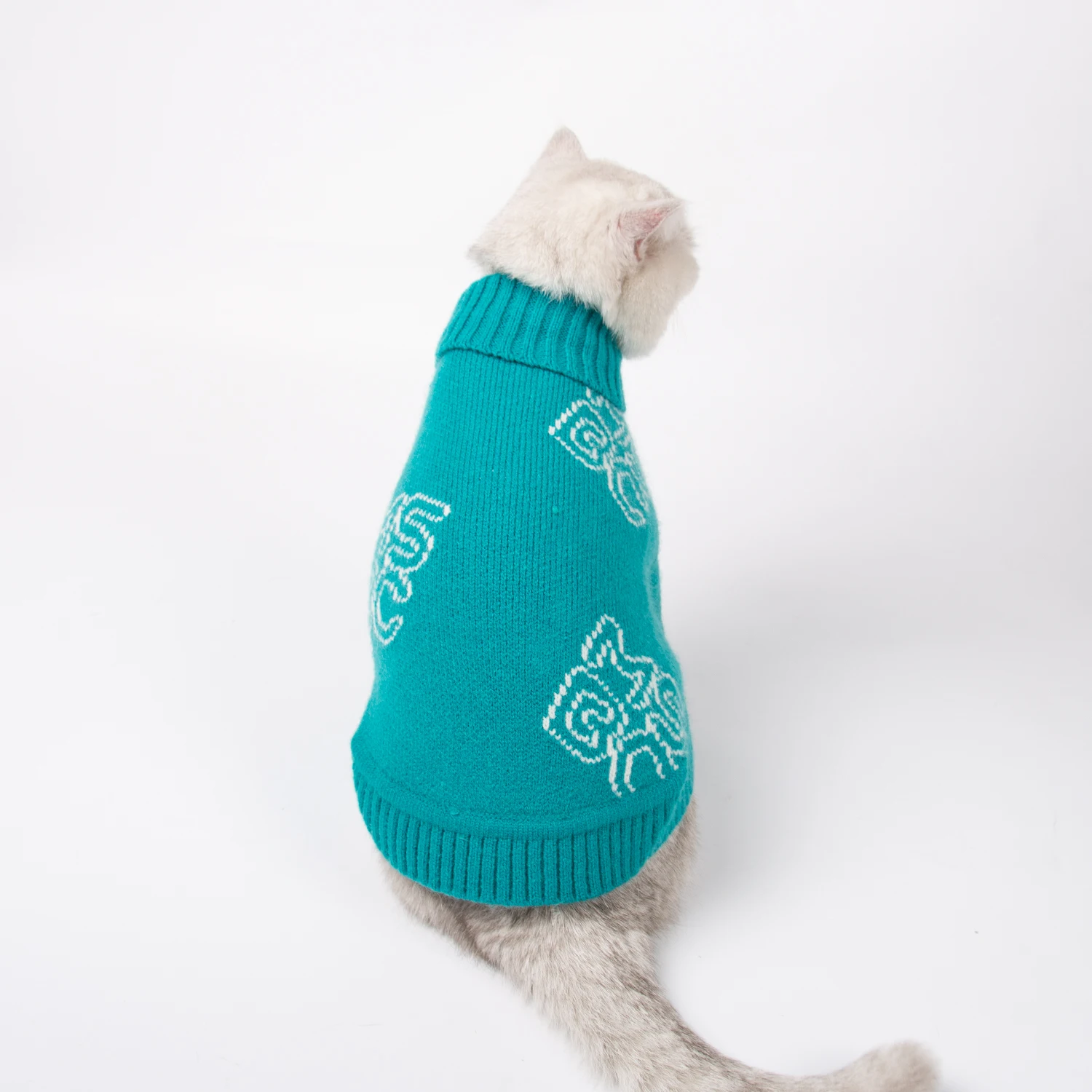 New limited time to buy pet dog winter clothing round neck sweater pet warm clothing