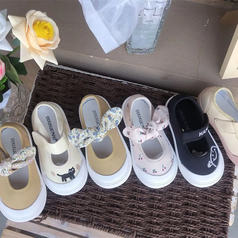 New Arrival Children Canvas Shoes Girl Fashion Cartoon Casual Sneaker