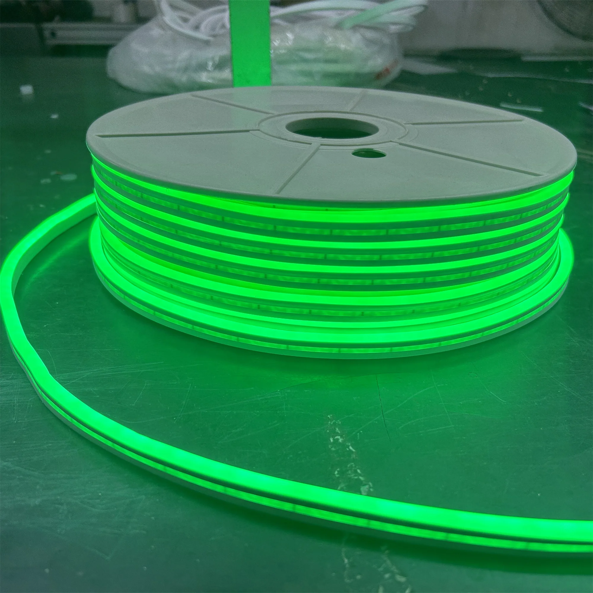 Neon flex strips 06*12mm 12V DC Red Green Pink Blue Yellow White IP65 Silicon neon Flex LED strips for Board signs decoration