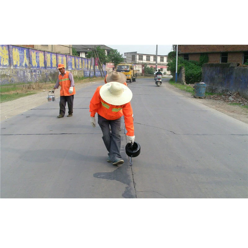 
Be Friendly In Use Asphalt Crack Repair Road Crack Sealant 