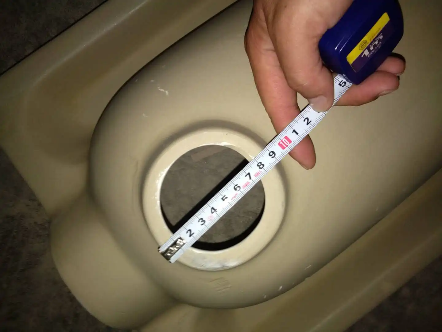 Bathroom Cheap Price Sanitary Ware One Piece Toilet Ceramic Squatting Toilets