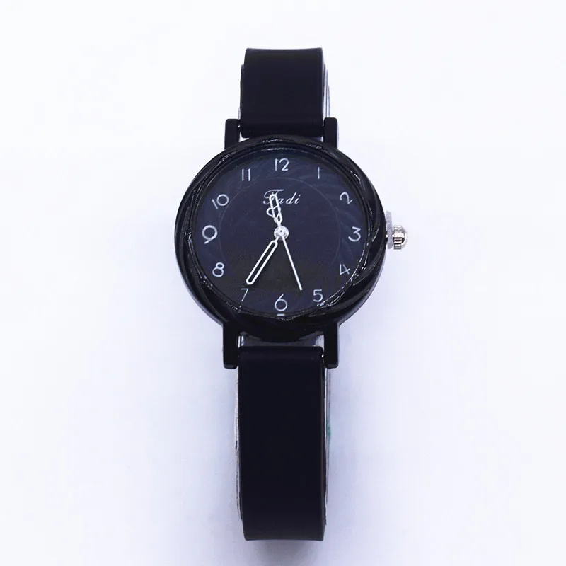 YuSa647 Design Personality Vogue Minimalist Ladies Watch Hot Sale Silicone Band Candy Color Quartz Women Watch