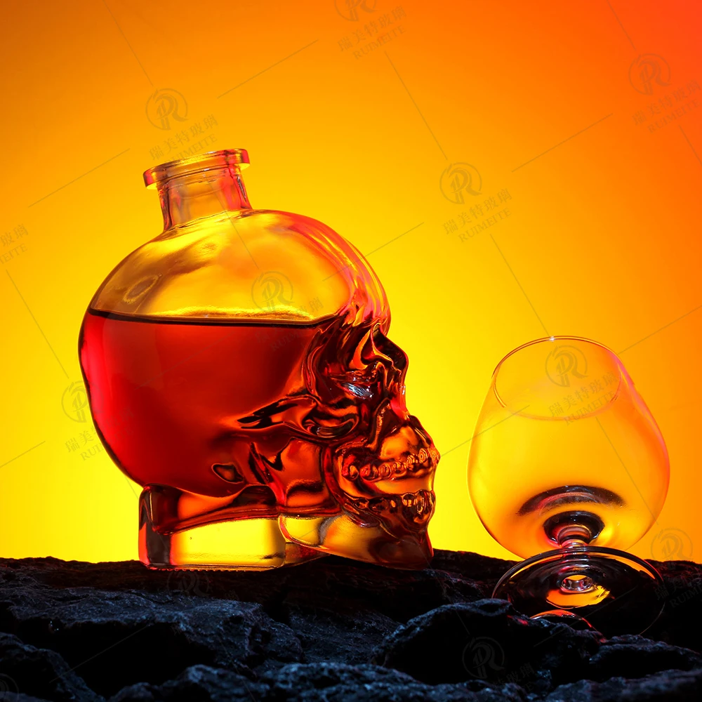 skull design 750ml vodka bottle 500ml 700ml spirit XO  liquor wine glass bottle