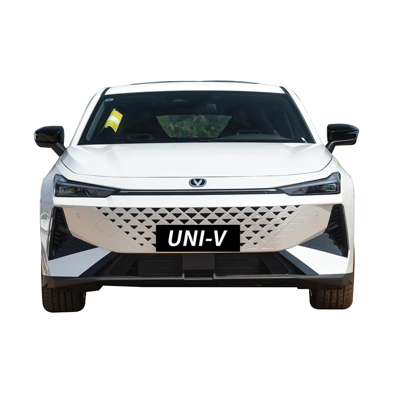 Wholesale utility vehicle changan univ Left Hand Drive 5 door 5 seat hatchback cheapest house car gasoline Sedan cars for adults
