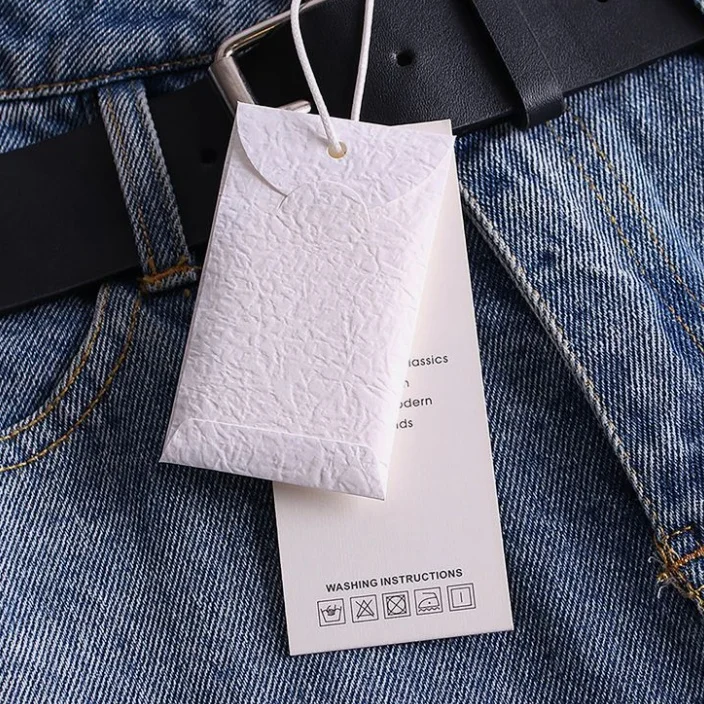 Spare button clothing hardware small paper bag envelope can be customized tag