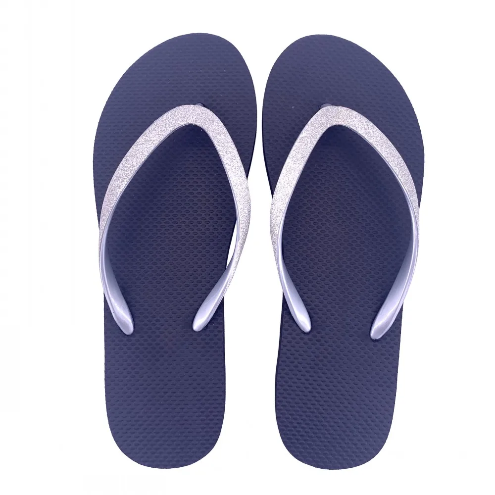 Прямая поставка с фабрики, оптовая продажа, OEM, дешевые блестящие Шлепанцы из ПВХ для женщин