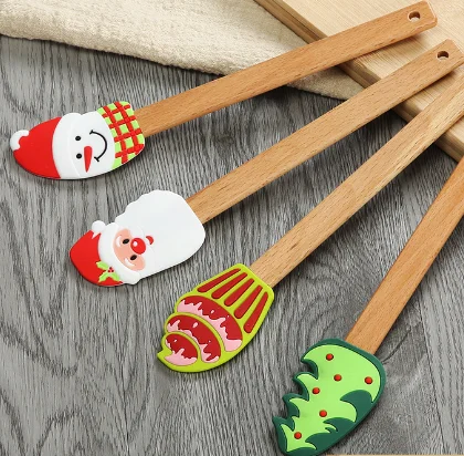 Wholesale Kitchen Baking Tools Christmas Snowman Silicone Cake Cream Butter Scraper Spatula With Wooden Handle