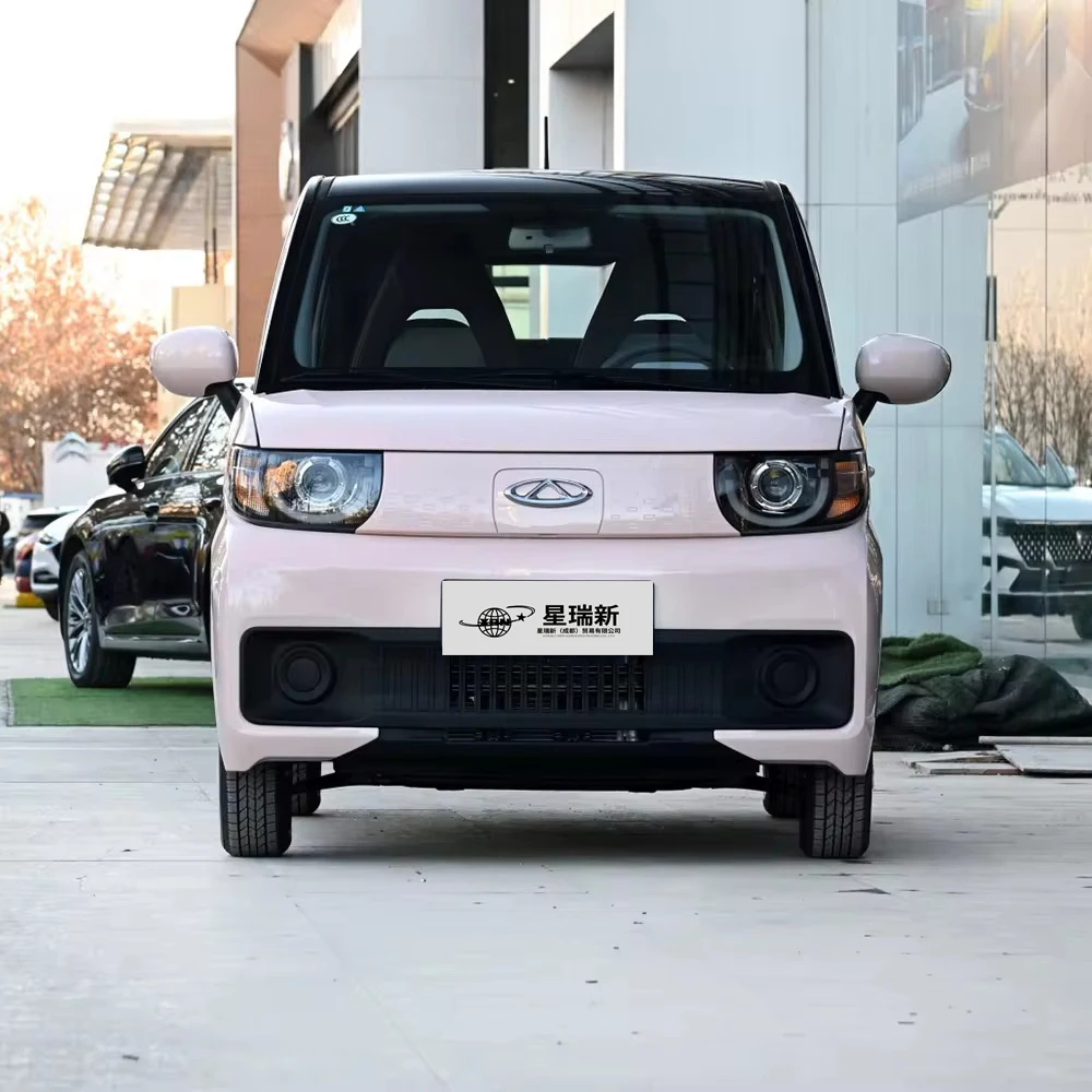 Мини-автомобиль Chery QQ Ice EV произведенный в 2023 дешевый Новый энергетический автомобиль от китайского фотоаппарата Электрический тканевый Аккумулятор под заказ темный R12