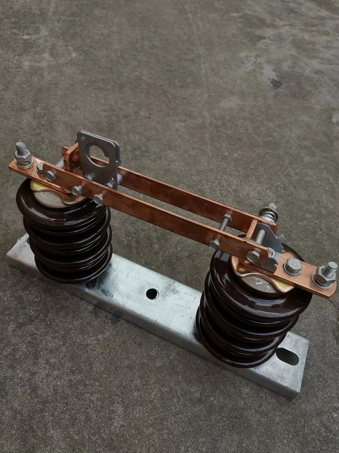 15KV 600A outdoor high voltage disconnect switch,disconnector,disconnecting switch