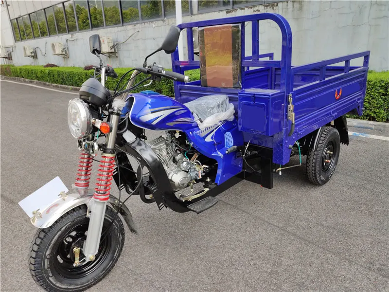 1.6m*1.1m Cargo 150cc Air Cooling Morocco EEC Certificate Tricycle