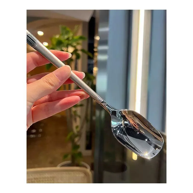 High-Appearance Korean Style Stainless Steel Square Soup Spoon Thick Dry Rice Lantern Spoon for Household Dining and Party Use