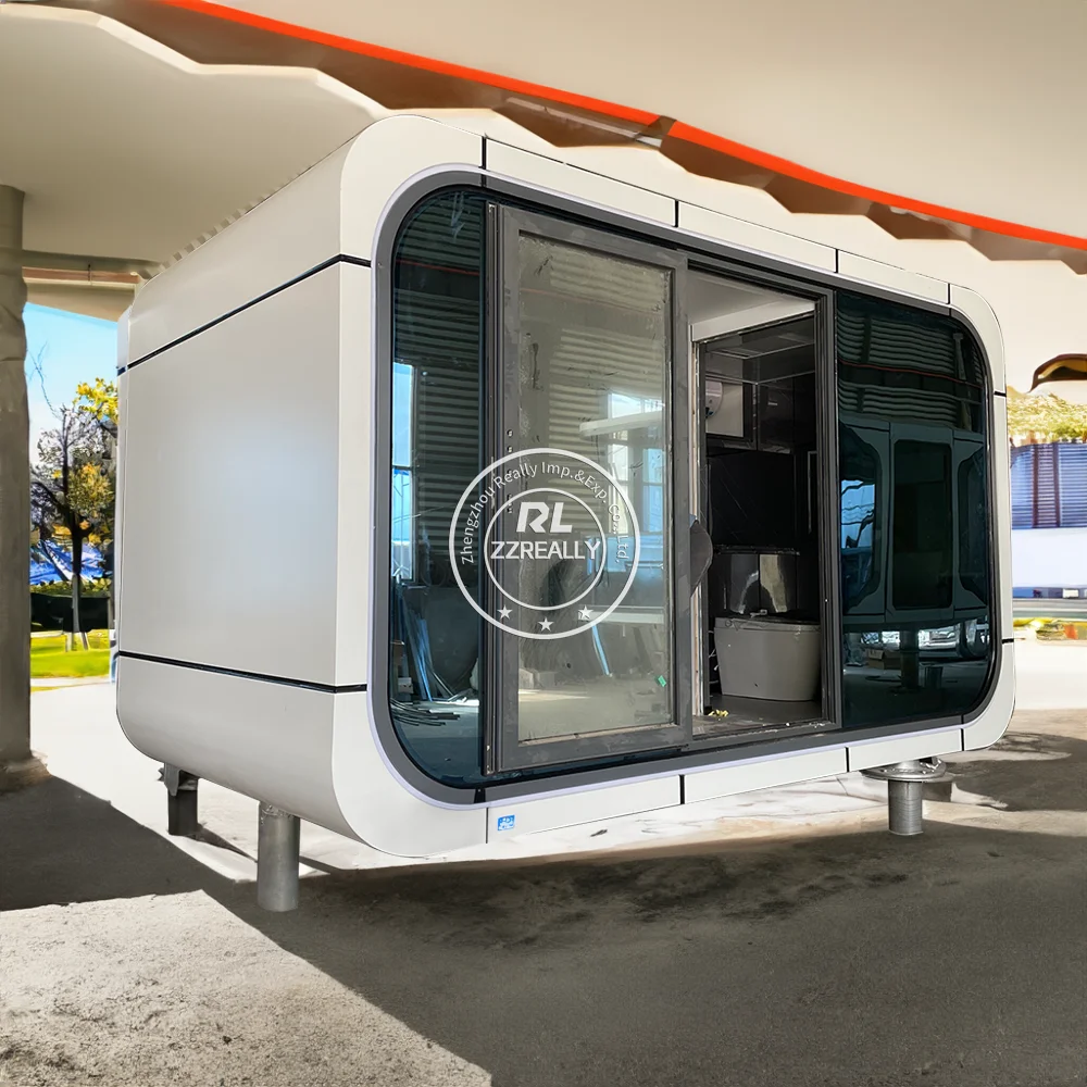 2024 High Quality Luxury Modern Modular Container House Foldable Prefab Space Capsule House Hotel Tiny Houses