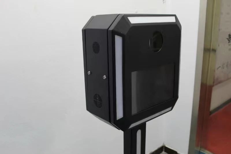 Новый продукт 12 1 дюймов вращающееся волшебное зеркало фотобудка робот Roamer RGB огни 360 для вечеринки