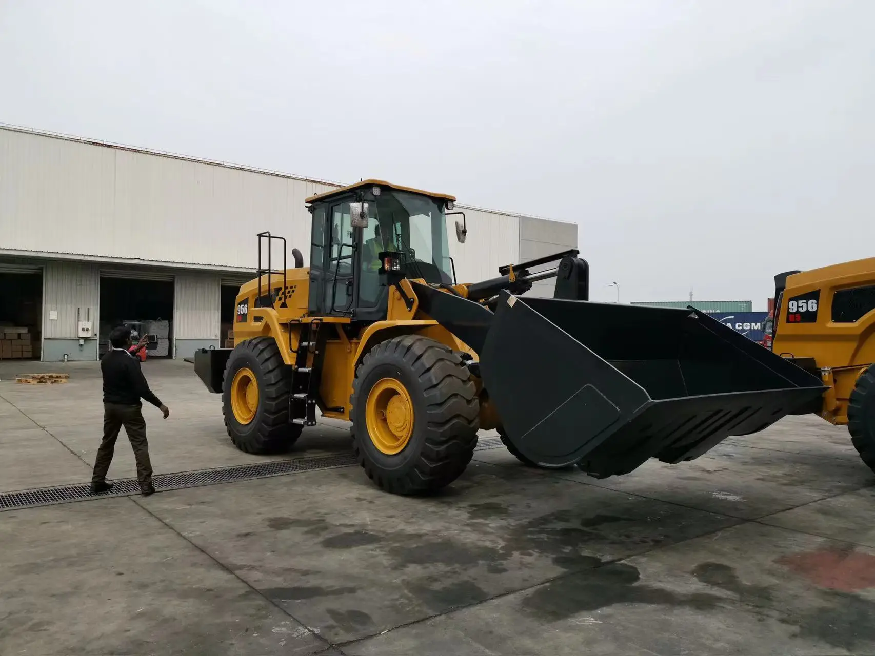 Hot-selling Model Loader Loader SYL956H5  with 5 Ton Operating Efficiency for Sale