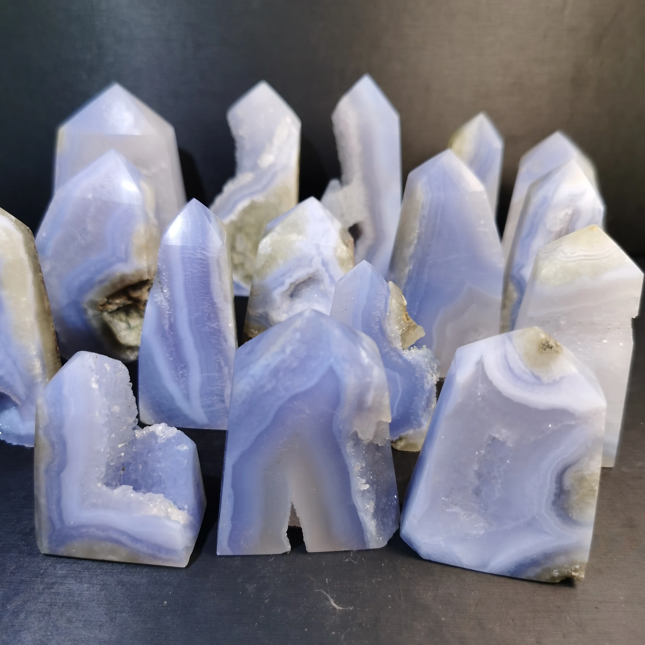 Reiki Crystal Stone Natural Blue Lace Agate Crystal Point Tower Raw Crystal Geode Healing